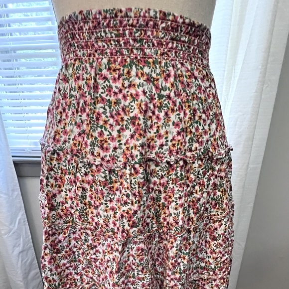 Max Studio Multi Color Ruffle A-line Above Knee 100% Rayon Skirt Size Medium - Picture 1 of 6